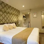 Le Tour Hotel Akihabara Ekimae 楽途ホテル秋葉原駅前店